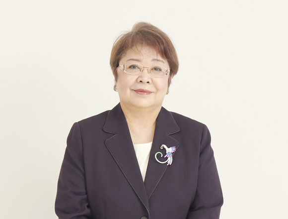 専務取締役 田中 順子